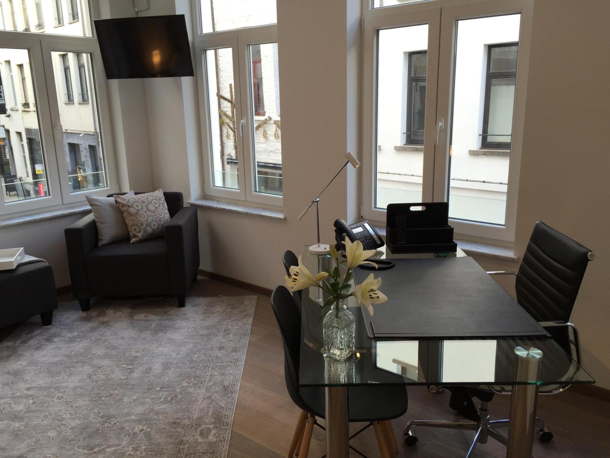 Antwerp Business Suites Room photo